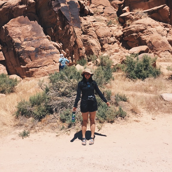 Meet your Posher, Herie - Picture 1 of 1